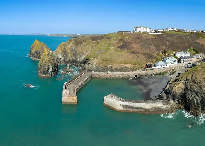Mullion Cove Hotel & Spa