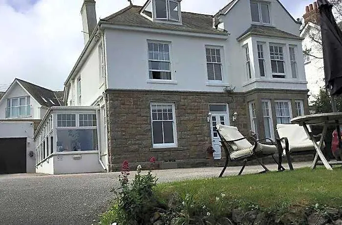 Borthalan Hotel